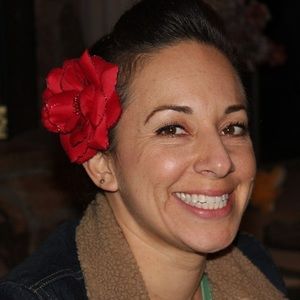 Meet your Posher, Joyce